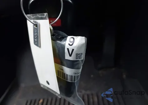 2025 Toyota Rav4 Xle из США, поврежденный, VIN 2T3P1RFV6SC521906